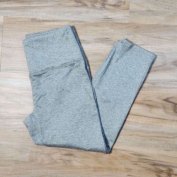 🔺️Zobha Heathered Olive High Waist Capri Athletic Pants Medium - Picture 1 of 6